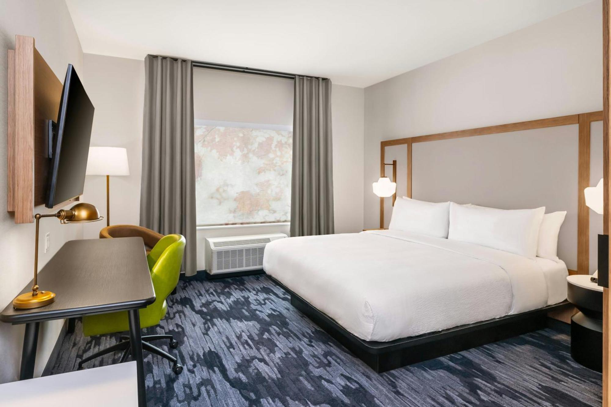 Fairfield By Marriott Inn & Suites Gravenhurst Muskoka Exterior photo