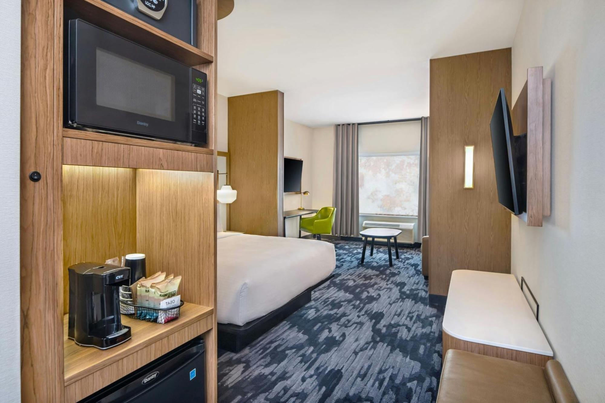 Fairfield By Marriott Inn & Suites Gravenhurst Muskoka Exterior photo